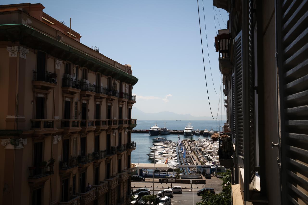 Gramsci 21 Rooms Napoli Eksteriør bilde